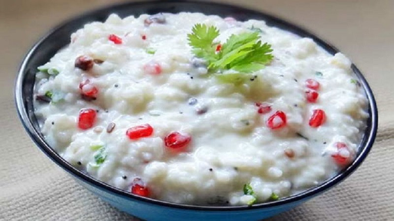 গরমে দই-ভাত কেন খাবেন, জেনে নিন উপকারিতা