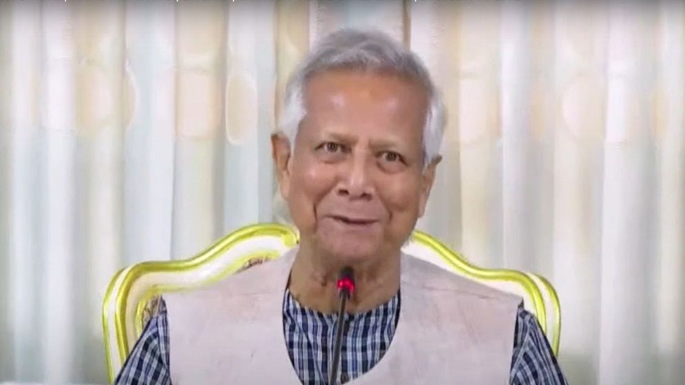 ভারতকে হারানোয় জাতীয় ফুটবল দলকে প্রধান উপদেষ্টার অভিনন্দন