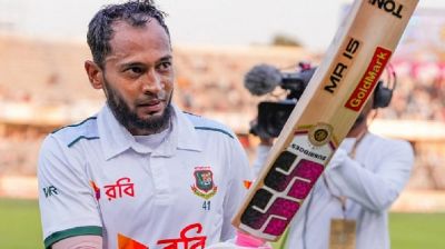 শততম টেস্টে সেঞ্চুরি, পন্টিং-রুটদের অভিজাত ক্লাবে এখন মুশফিক