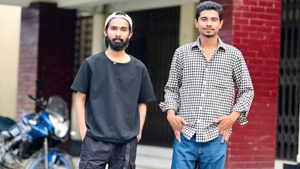 ময়মনসিংহে বন্ধুকে কুপিয়ে খুন, থানায় ঘাতকের আত্মসমর্পণ