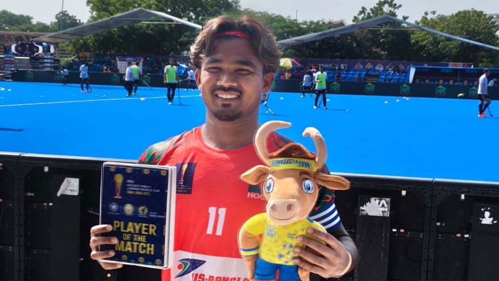 ওমানের জালে বাংলাদেশের গোলবন্যা, আমিনুলের ৫ গোল