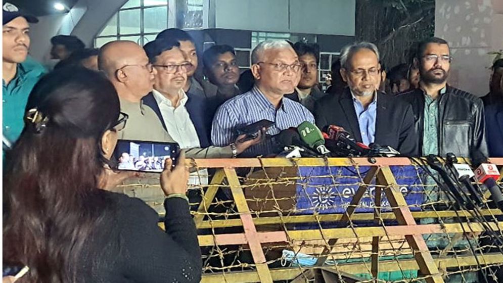 খালেদা জিয়ার সর্বোচ্চ চিকিৎসা ব্যবস্থা অব্যাহত: ডা. জাহিদ