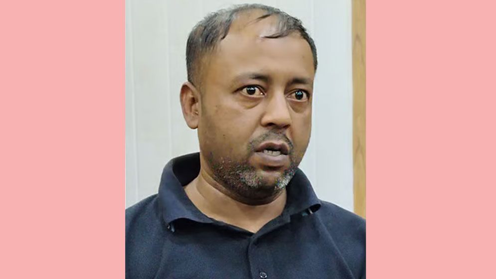 এক যুগ্ম সচিবকে গাড়িতে জিম্মি করে ৬ লাখ টাকা দাবি চালকের, অতঃপর..