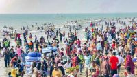 ডিসেম্বরের শেষ সপ্তাহে কক্সবাজারে পর্যটকের জোয়ার