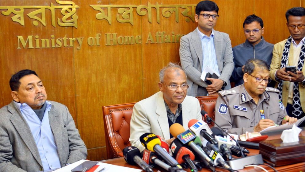 শহীদ ওসমান হাদি হত্যার বিচার এই সরকারের মেয়াদেই হবে: স্বরাষ্ট্র উপদেষ্টা