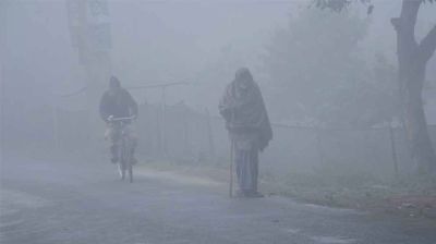 পঞ্চগড়ে হাড়কাঁপানো শীত ও ঘন কুয়াশায় জনজীবন বিপর্যস্ত