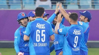 রেকর্ড জুটিতে আফগানদের দাপুটে জয়