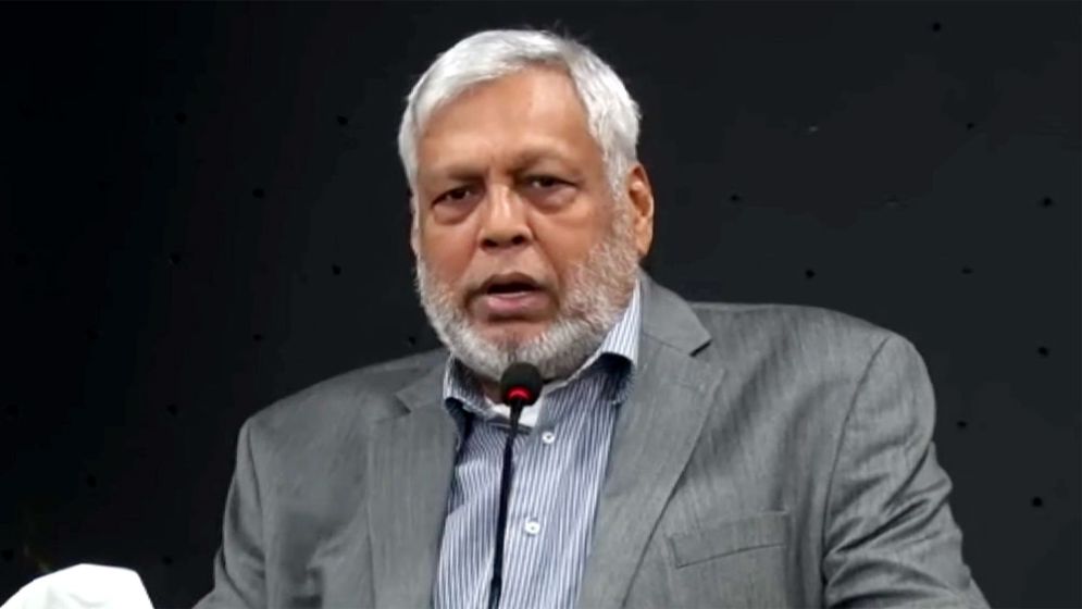নির্বাচিত সরকার এসে পে-স্কেল ধাপে ধাপে বাস্তবায়ন করবে: ফাওজুল কবির