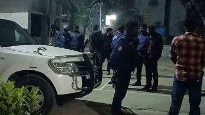 গোপালগঞ্জ জেলা ও দায়রা জজের বাসভবনে ককটেল বিস্ফোরণ