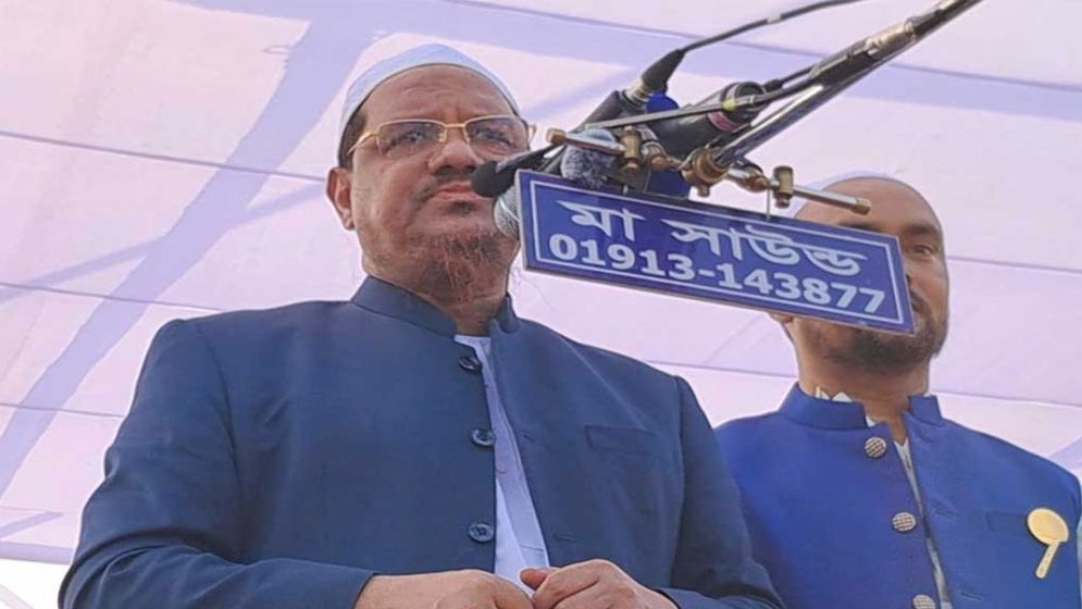 জামায়াত আমাদের ব্যবহার করতে চেয়েছিল: চরমোনাই পীর