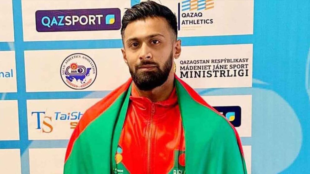 ফাইনালের আগেই ছিটকে গেলেন ইমরানুর রহমান