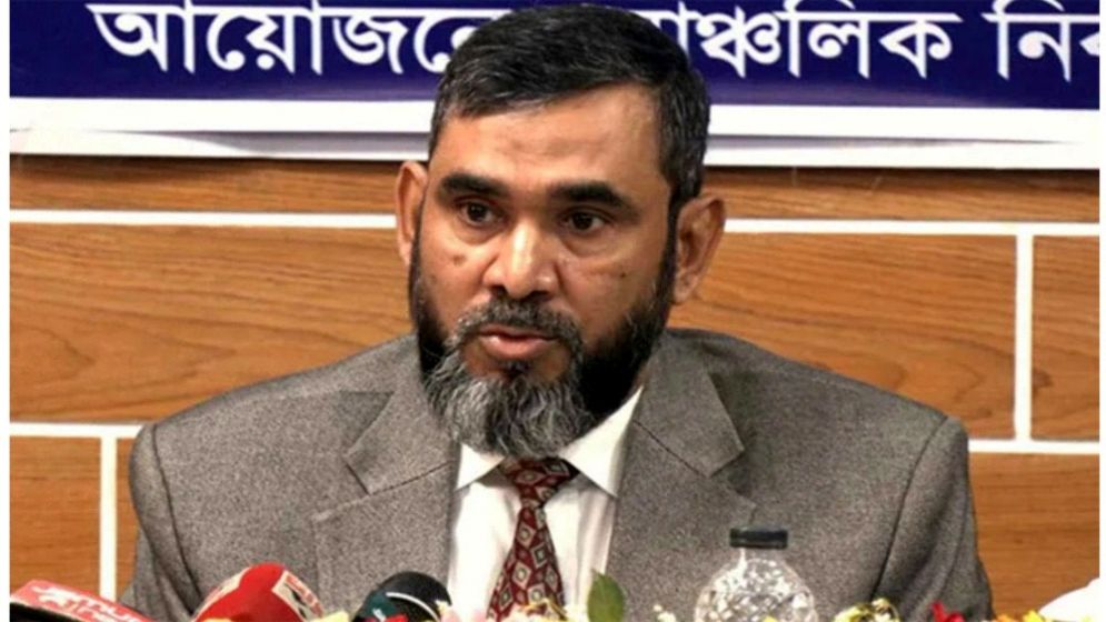 শুক্রবার সকালের মধ্যে বেশির ভাগ আসনের ফল প্রকাশ: ইসি সানাউল্লাহ