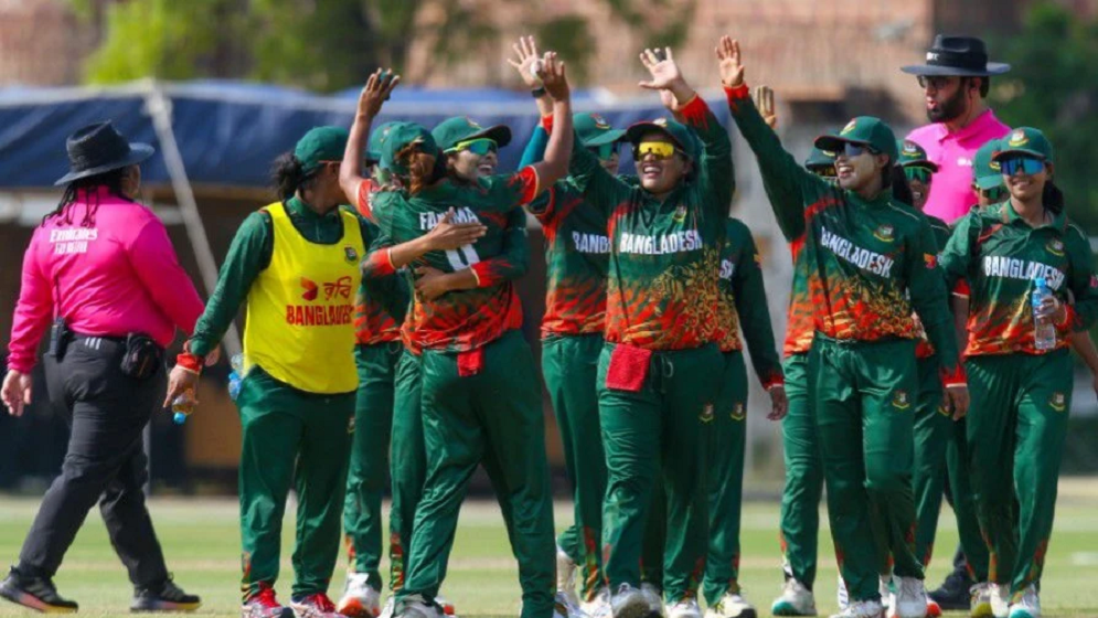 এপ্রিলেই শুরু হচ্ছে দেশের প্রথম নারী বিপিএল