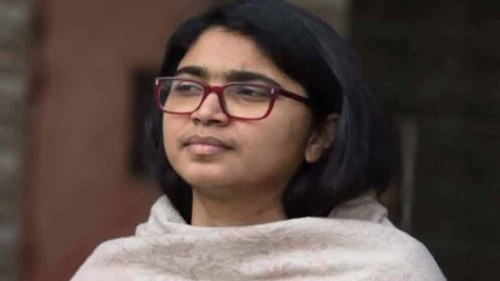 গুরুতর অভিযোগ করলেন তাসনিম জারা