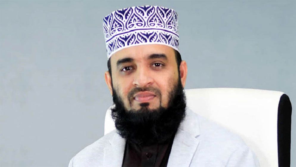 ভোট দেওয়ার পর ভোটারদের যে আহ্বান জানালেন আজহারী