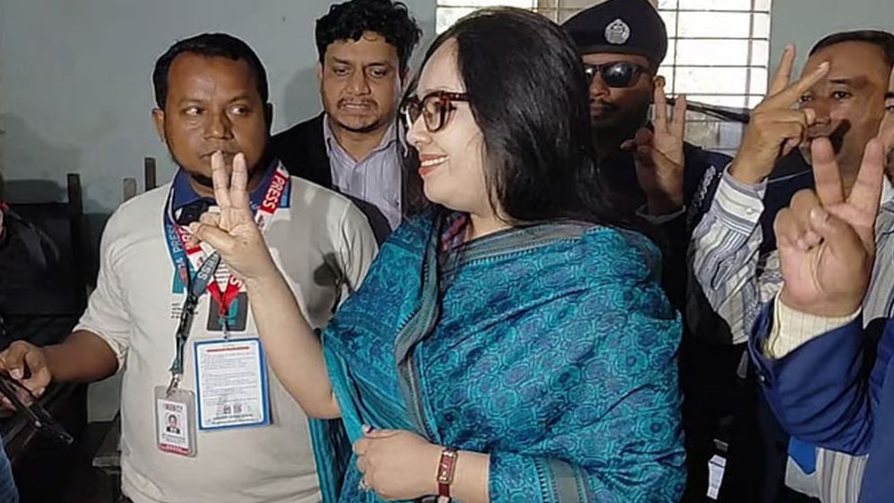 ব্রাহ্মণবাড়িয়া-২ আসনে জিতলেন রুমিন ফারহানা