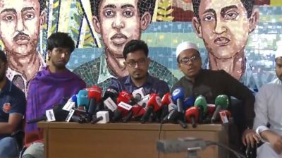 ফের রাস্তায় নামার হুঁশিয়ারি ডাকসু ভিপির