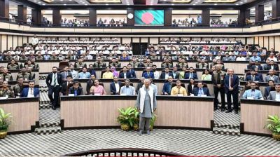 কর্মকর্তা-কর্মচারীদের উদ্দেশ্যে বিদায়ী ভাষণ দিলেন প্রধান উপদেষ্টা