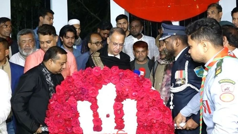 সিরাজগঞ্জে ভাষা শহিদদের প্রতি জ্বালানি মন্ত্রী ইকবাল হাসান মাহমুদের শ্রদ্ধা