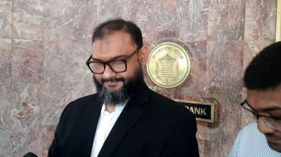 নগদে বিনিয়োগ নিয়ে গভর্নরের সঙ্গে বৈঠক শেষে যা বললেন ব্যারিস্টার আরমান