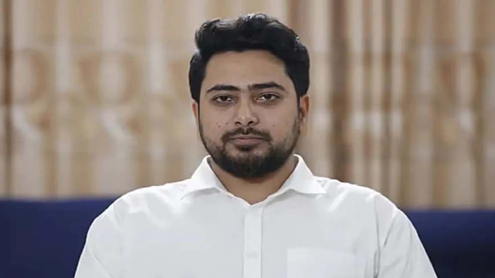 আহসান মনসুরকে সরিয়ে লুটপাট ও বিদেশে অর্থপাচারের পথ সুগম করল বিএনপি: নাহিদ ইসলাম