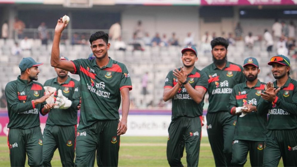 নাহিদ-তানজিদ নৈপুণ্যে পাকিস্তানকে ৮ উইকেটে হারাল বাংলাদেশ