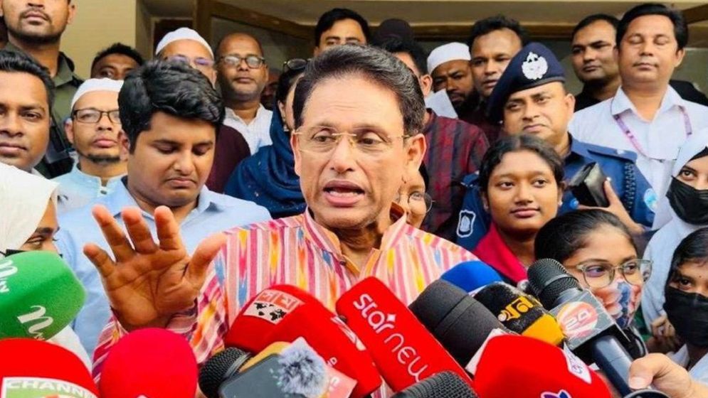 ম্যানেজিং কমিটিতে শিক্ষাগত যোগ্যতা শিথিলের প্রশ্নই ওঠে না: শিক্ষামন্ত্রী