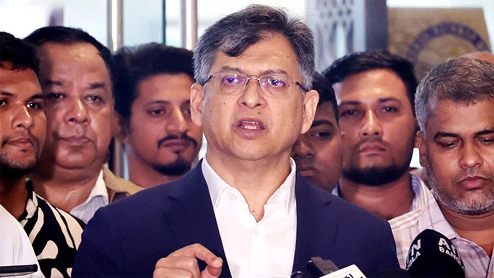 সংবিধান অনুযায়ী সংসদ আহ্বান, সংস্কার পরিষদ বলতে কিছু নেই: স্বরাষ্ট্রমন্ত্রী