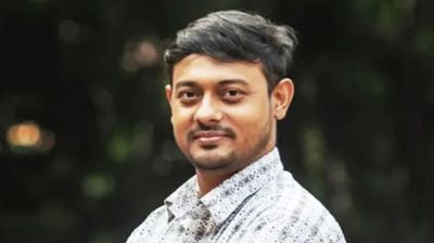 ক্ষমা চেয়ে নাসীরুদ্দীন পাটওয়ারীর ফেসবুক পোস্ট, মুহূর্তেই ভাইরাল