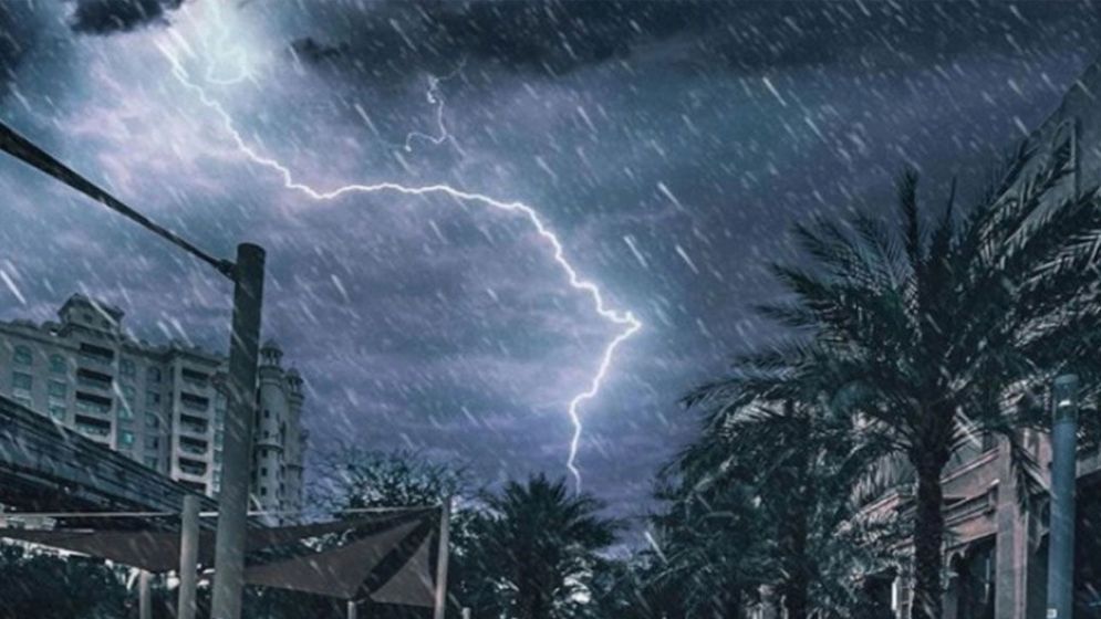 সন্ধ্যায় রাজধানীতে বজ্রসহ বৃষ্টির শঙ্কা