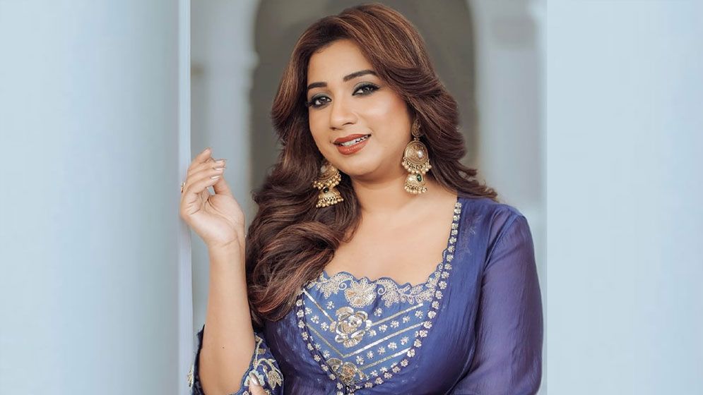 অরিজিতের পথেই কি হাঁটছেন শ্রেয়া? যে বার্তা দিলেন গায়িকা