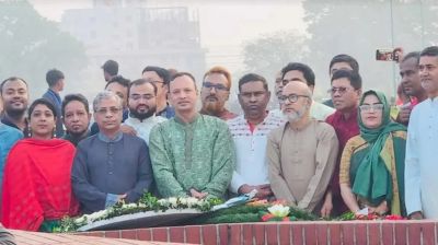 জাতীয় স্মৃতিসৌধে নবনিযুক্ত অ্যাটর্নি জেনারেলের শ্রদ্ধা