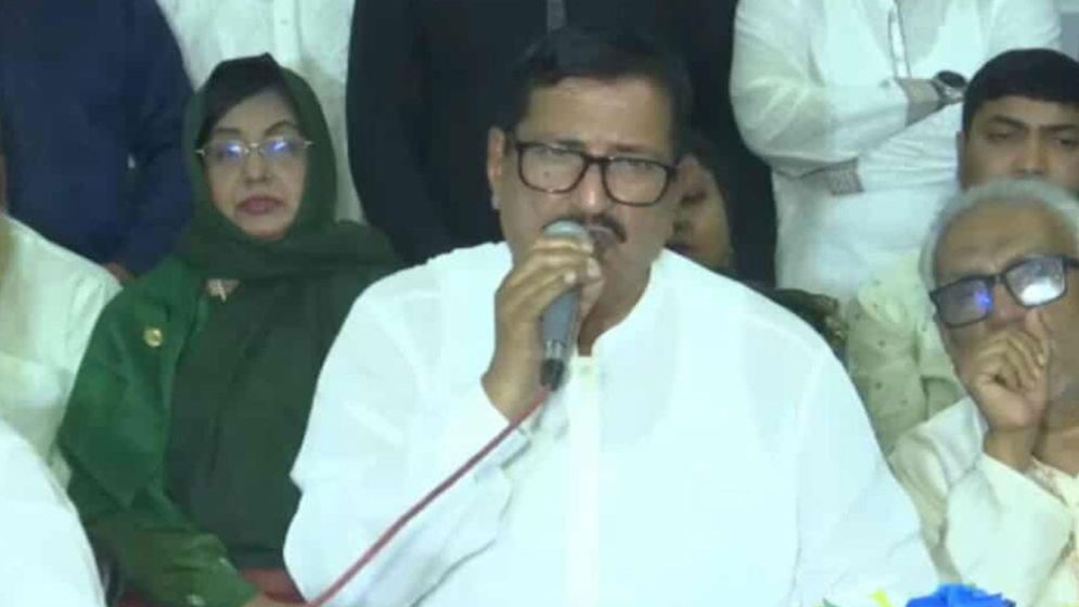আওয়ামী আমলের সেই হেলমেট বাহিনীই এখন ‘গুপ্ত বাহিনী’: ভূমিমন্ত্রী