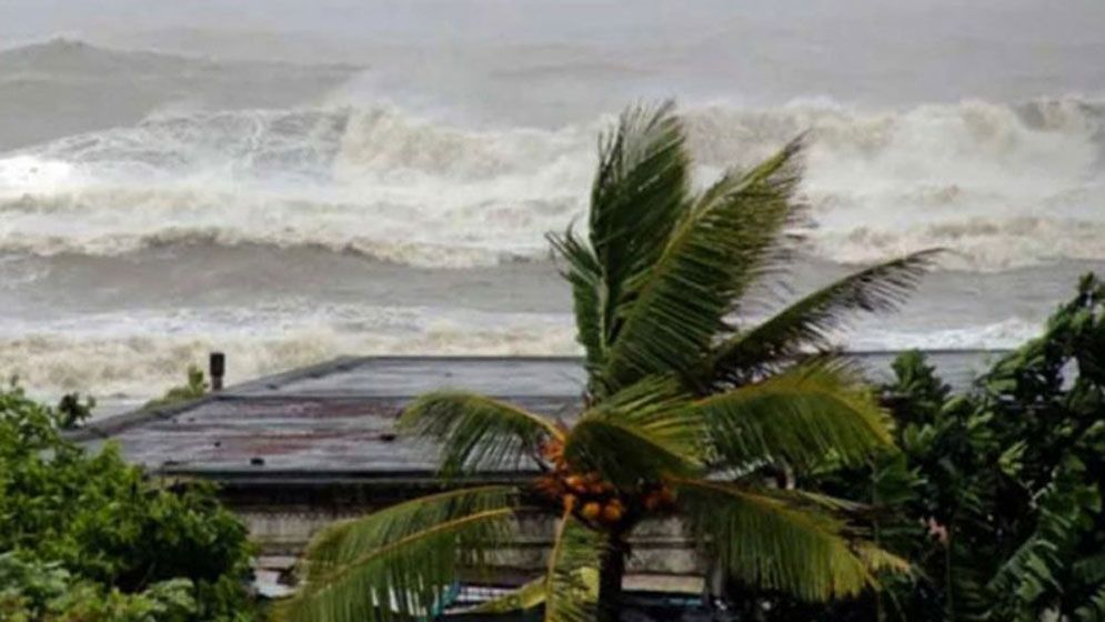 দেশের ১৫ জেলায় বজ্রবৃষ্টির আভাস, নদীবন্দরে সতর্কতা