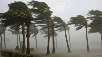 দুপুরের মধ্যে ৬০ কিমি বেগে ঝড়ো হাওয়ার শঙ্কা