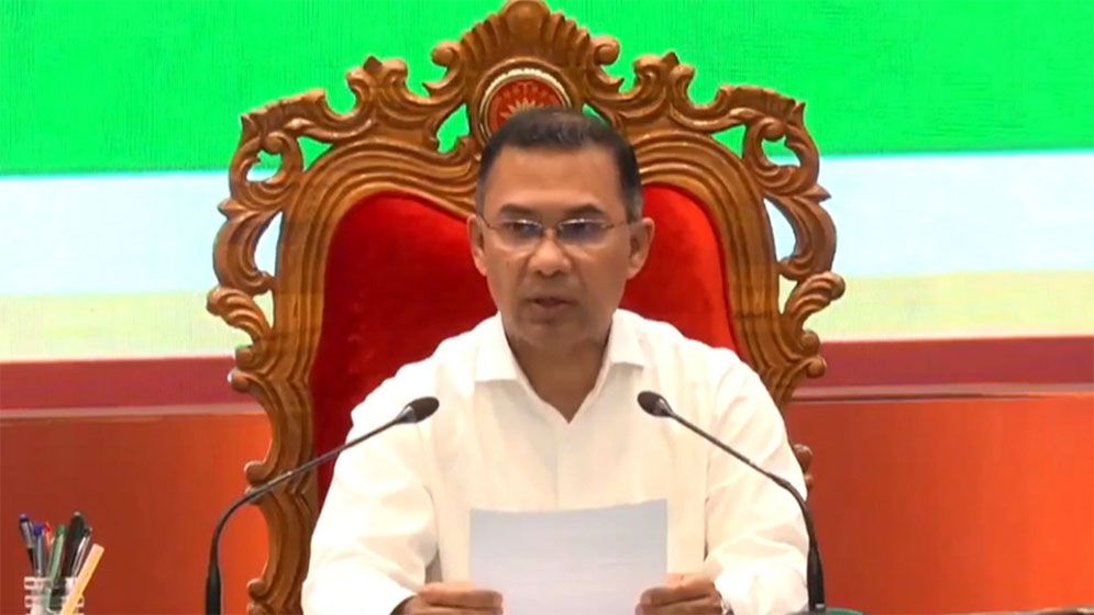 সশস্ত্র বাহিনী ঐক্যবদ্ধ থাকলে কেউ দেশকে পরাস্ত করতে পারবে না: প্রধানমন্ত্রী