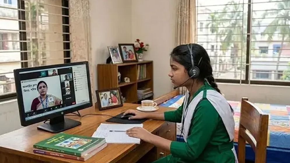 রাজধানীতে পরীক্ষামূলক অনলাইন ক্লাস শুরু