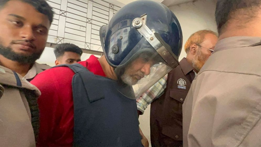 হাদি হত্যাকাণ্ড: অস্ত্র বিক্রেতা হেলাল ৩ দিনের রিমান্ডে