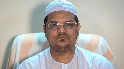 তেলের দাম বৃদ্ধি জীবনযাত্রাকে আরও দুরূহ করবে: পীর চরমোনাই