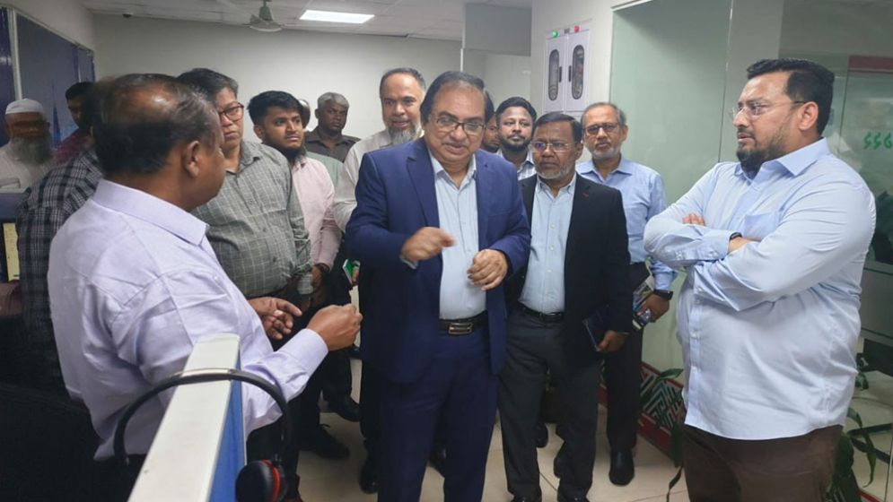ভূমি সেবা নিশ্চিতে কর্মকর্তাদের আরও তৎপর হওয়ার নির্দেশ প্রতিমন্ত্রী মীর হেলালের