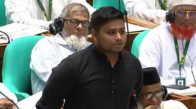 গাড়ি চাইলেন হাসনাত, ছোটদের আবদারের পক্ষে ডা. শফিকুর