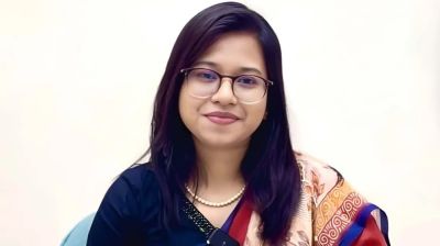 এনসিপি নেত্রী মনিরা শারমিনের মনোনয়নপত্র বাতিল