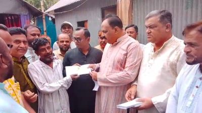 কালবৈশাখীতে বিপর্যস্ত কসবা, ক্ষতিগ্রস্তদের পাশে এমপি মুশফিকুর রহমান