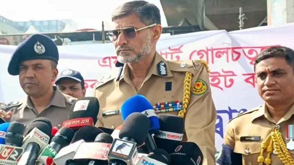 ঢাকায় ট্রাফিক আইন ভাঙলে স্বয়ংক্রিয় মামলা হবে: ডিএমপি কমিশনার
