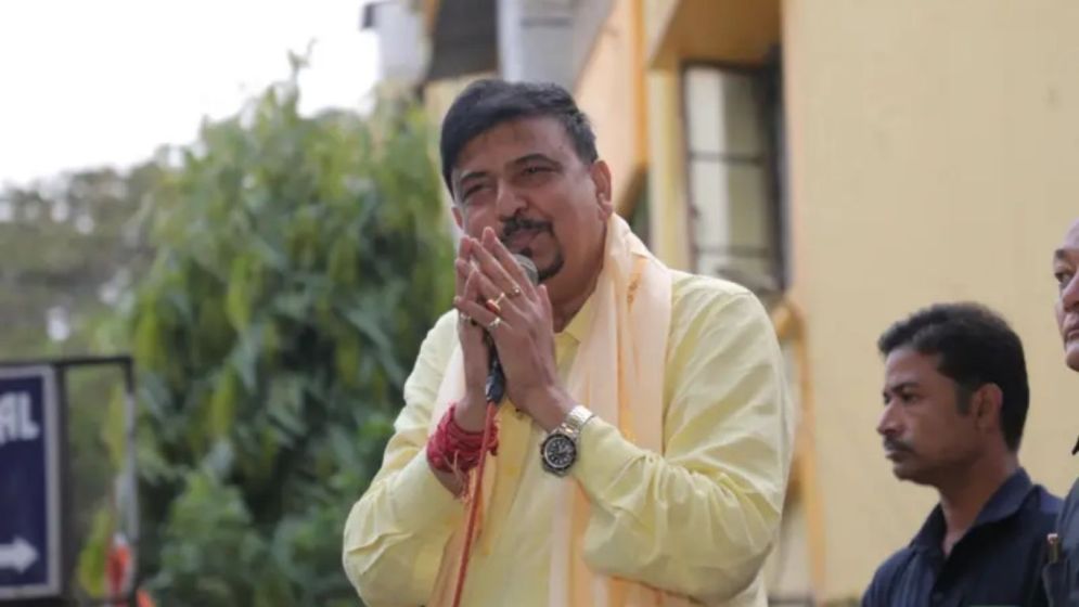 তৃণমূলের সাবেক দমকলমন্ত্রী সুজিত বসু গ্রেপ্তার