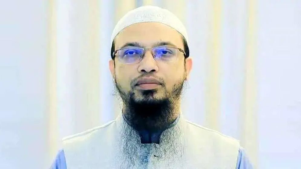 একাধিক বিয়ে করে আল্লাহর কাঠগড়ায় দাঁড়াতে পারবেন? যা বললেন আহমাদুল্লাহ