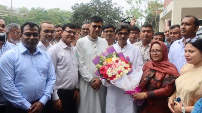 গবেষণায় সফলদের স্বর্ণপদক ও পদোন্নতিতে অগ্রাধিকার দেওয়া হবে: প্রাণিসম্পদ মন্ত্রী