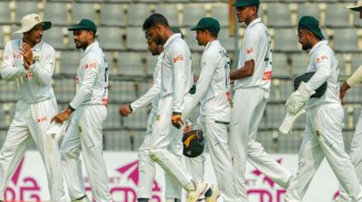 সিলেট টেস্টে দ্বিতীয় দিন শেষে পাকিস্তানের চেয়ে এগিয়ে বাংলাদেশ
