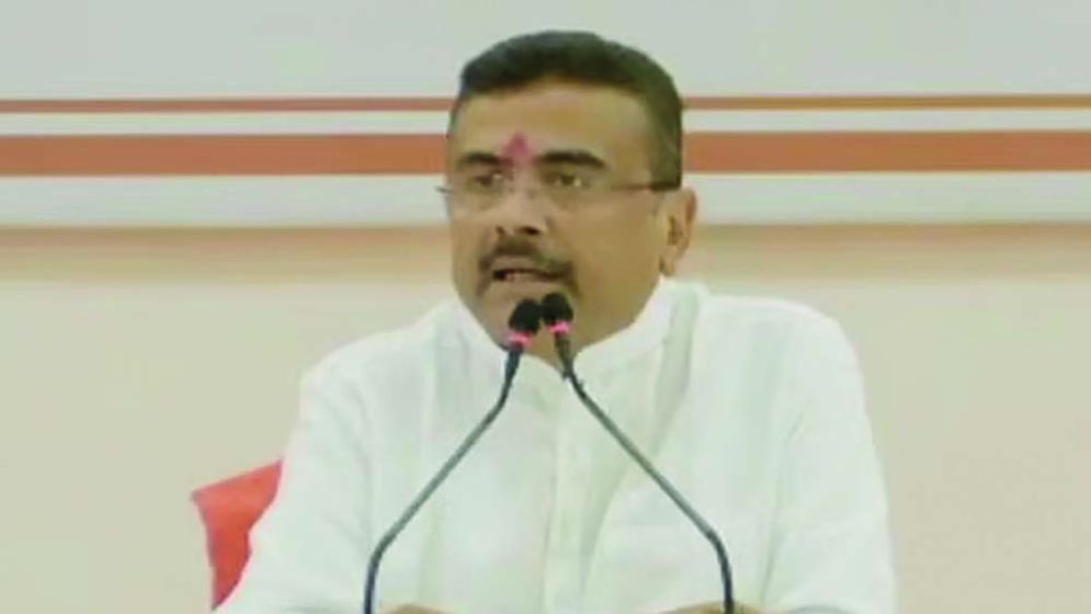 ‘অবৈধ’ বাংলাদেশিদের ফেরত পাঠানোর ঘোষণা শুভেন্দুর