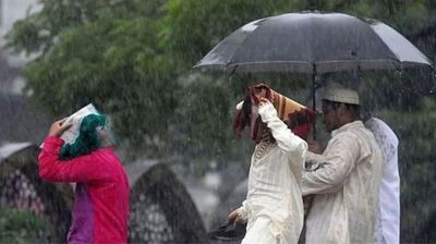ঈদের দিন সারাদেশে বৃষ্টির পূর্বাভাস, ঢাকায় দুই দফা বর্ষণের শঙ্কা